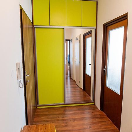 Room 1 Km From Center Bratislava Exteriér fotografie