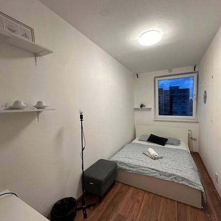 Room 1 Km From Center Bratislava Exteriér fotografie