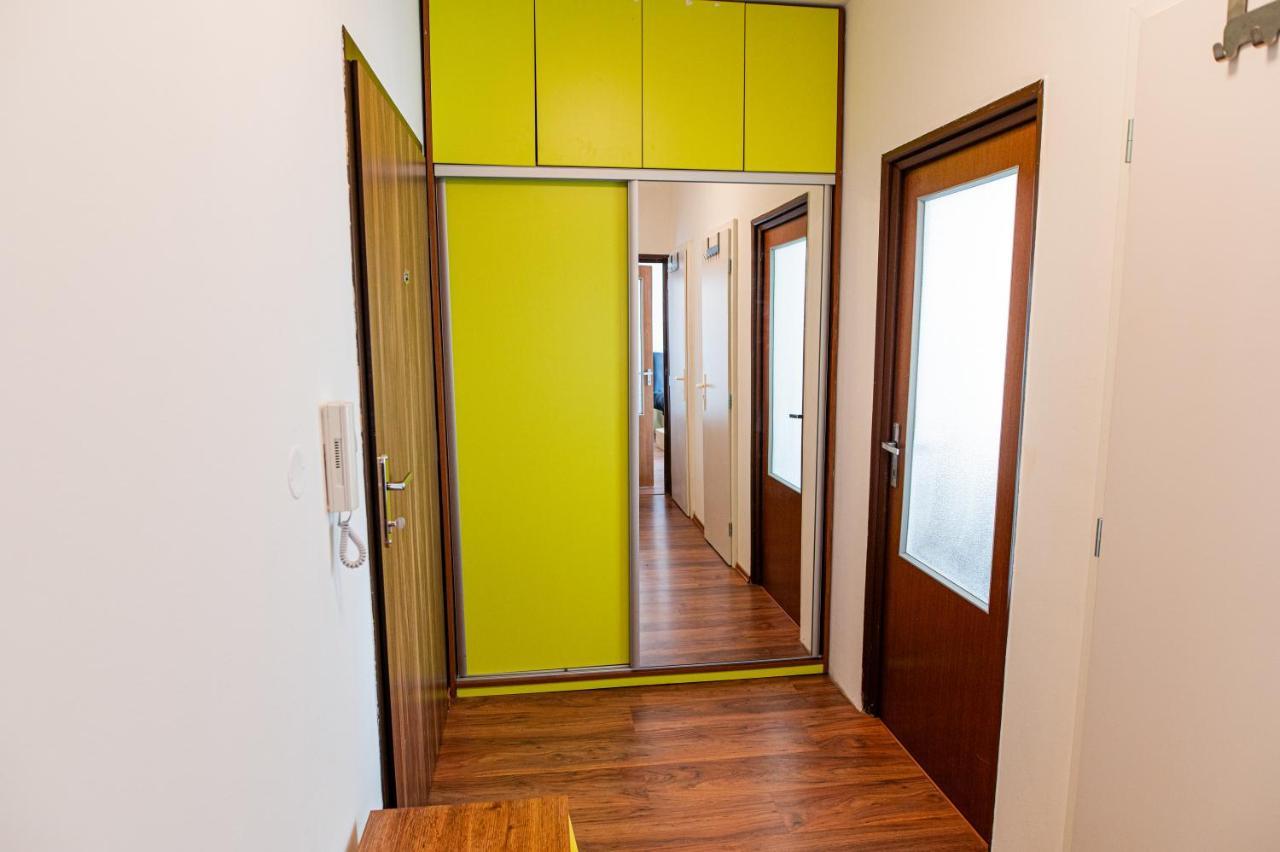 Room 1 Km From Center Bratislava Exteriér fotografie